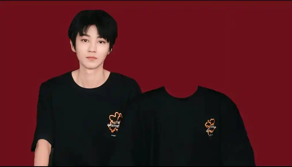 自己拿.#红底合照 #tfboys #王俊凯王源易烊千玺 - 抖音