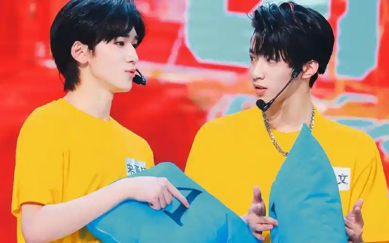 文轩各找各家和一块木头文轩祺鑫翔霖