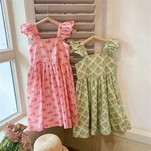 新款全新儿童花朵度假连衣裙