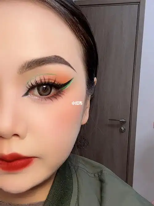 郑州舞台妆团体舞台妆容眼妆教程