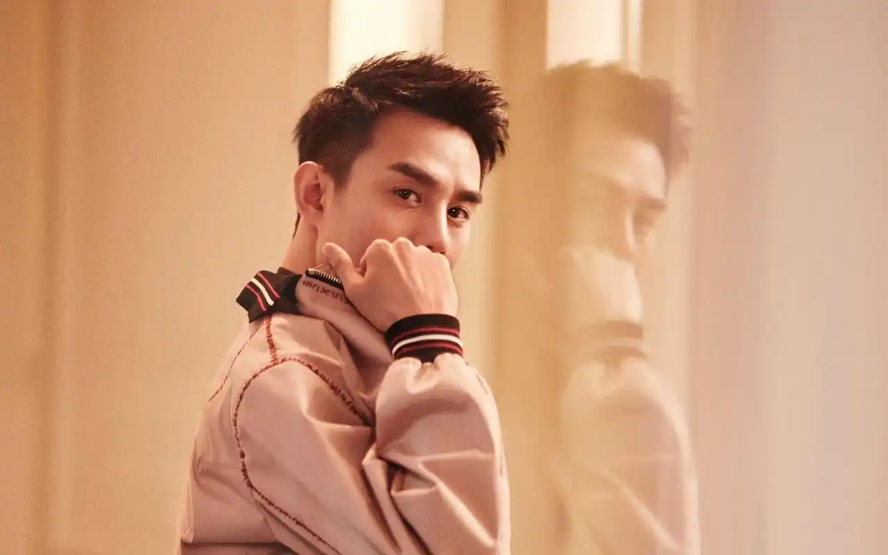 王凯时尚魅力写真图片桌面壁纸高清大图预览1920x1200_大陆明星下载