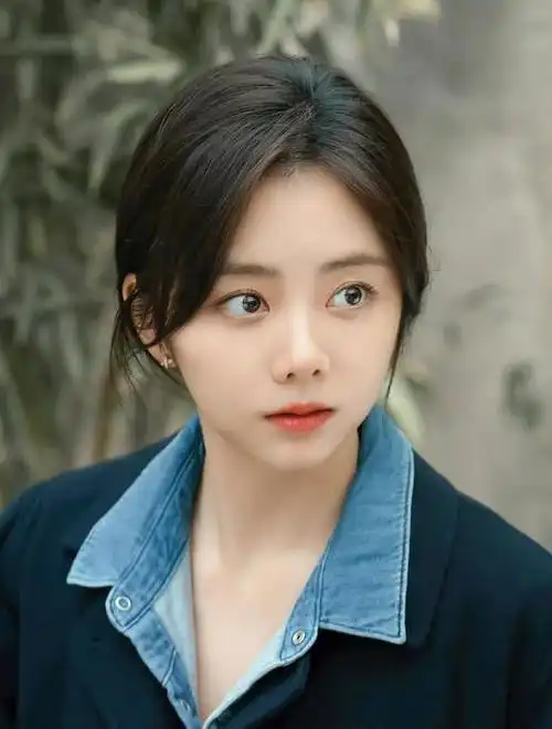 名字好听的5位女星,光看名字就觉得是美人,还透着一股文化美感