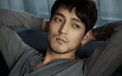 帅哥明星隋咏良帅气写真高清桌面壁纸图片下载