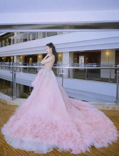 杨幂腾讯星光大赏