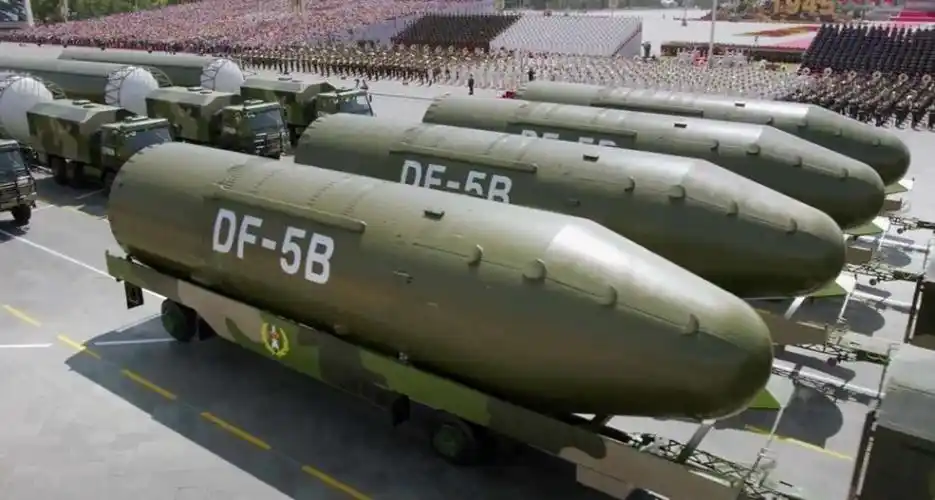 中国核威慑主要依靠的还是火箭军装备的陆基洲际导弹和海军的多艘094