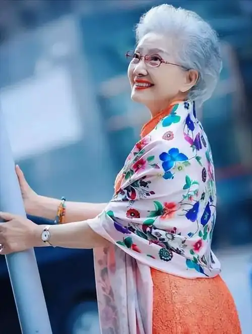 发型|山东|大海|易烊千玺_网易订阅