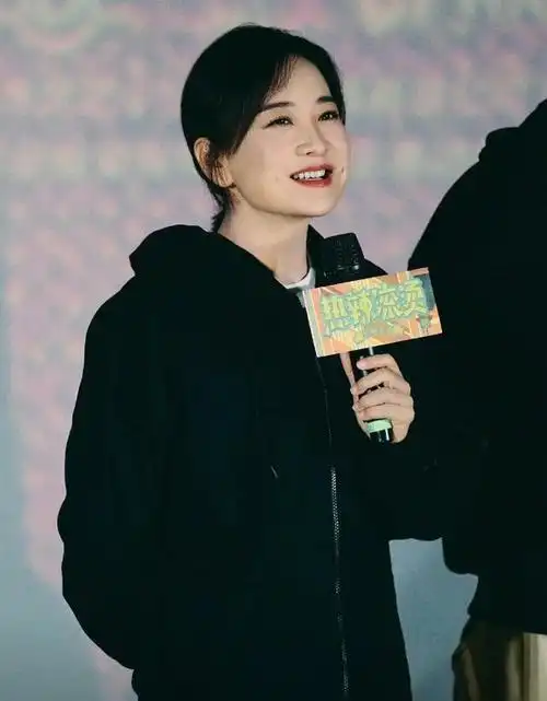 热辣滚烫票房突破32亿贾玲到底得了多少名利能落袋多少钱