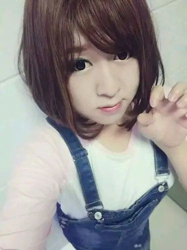 卖萌卖萌～_女装子吧_百度贴吧