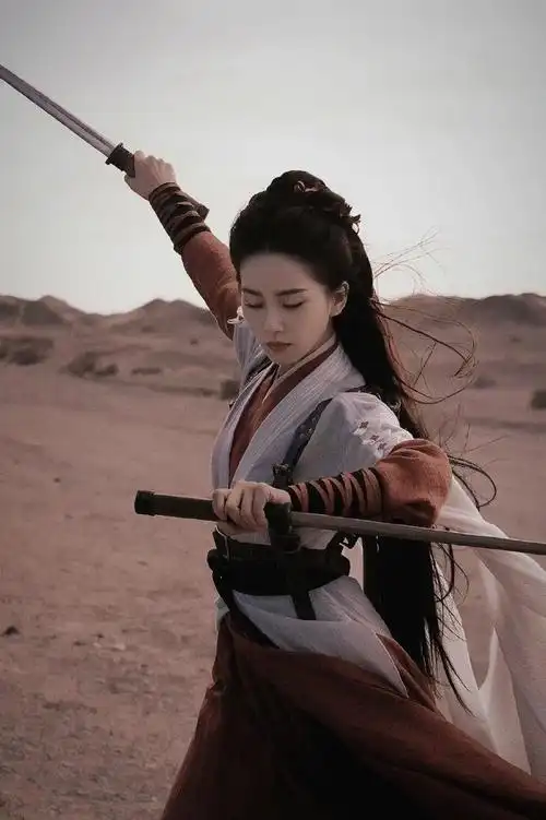 刘诗诗高马尾适配度