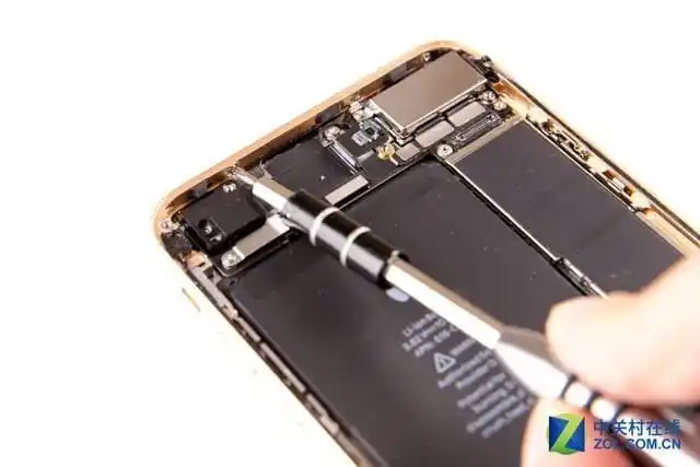 iphone8p内部用77颗螺丝浅谈螺丝数与机器做工关系的理解