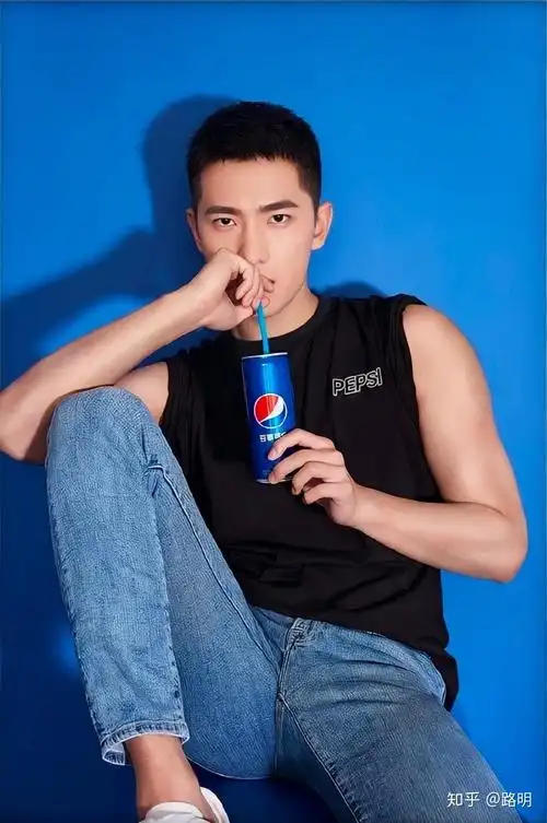 杨洋寸头怎么剪? - 知乎