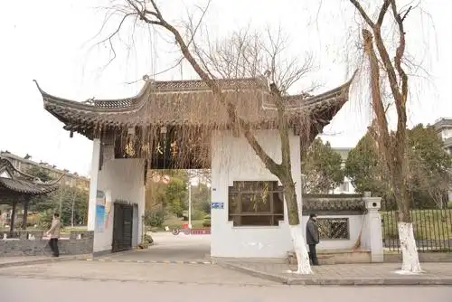 扬州大学,欢迎你们!