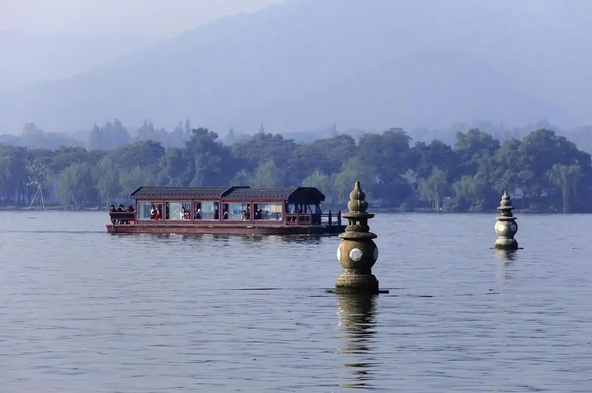 西湖图片大全_西湖风景图片/景点照片/旅游摄影【驴妈妈攻略】