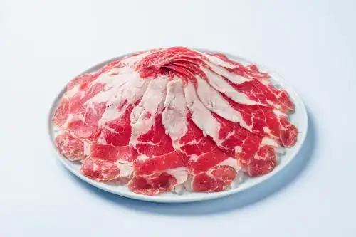 一盘雪花牛肉片 牛肉片