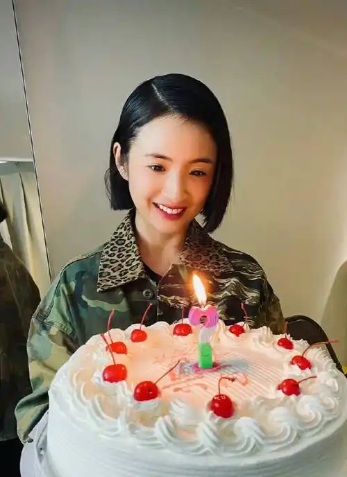 林依晨离婚复出汪小菲孕期家暴任嘉伦新剧被举报停播刘学义欢瑞新一哥