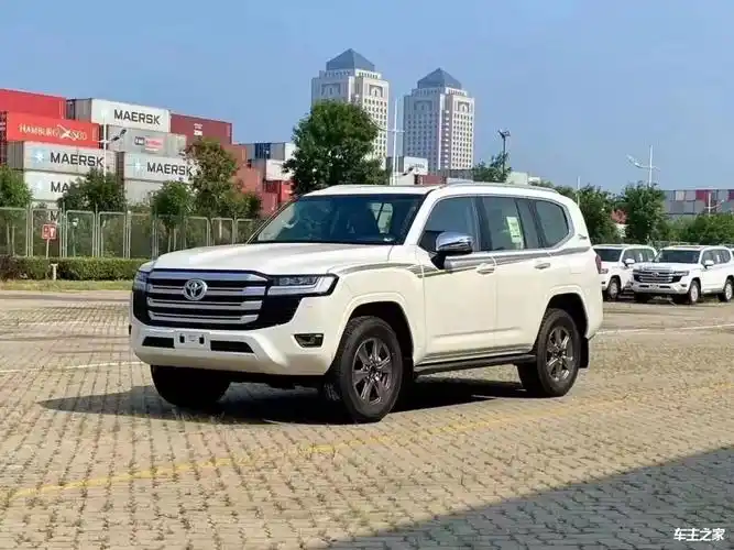 当前位置:>车主之家>车市行情>天津>丰田酷路泽4600中东版实拍沉稳的