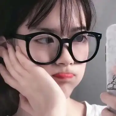 高清眼镜少女可爱头像图片,女生头像图片
