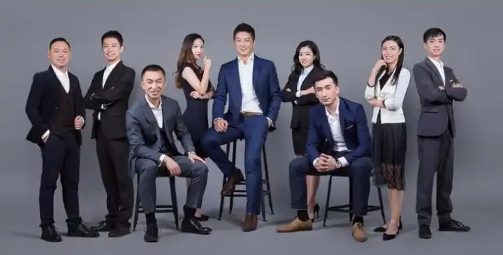 深圳合影集体照拍摄活动大合影拍摄企业年中总结合照拍摄聚会集体照