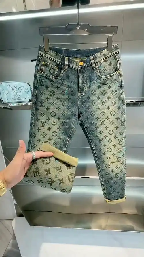 lv老花满印logo牛仔裤真的超级棒
