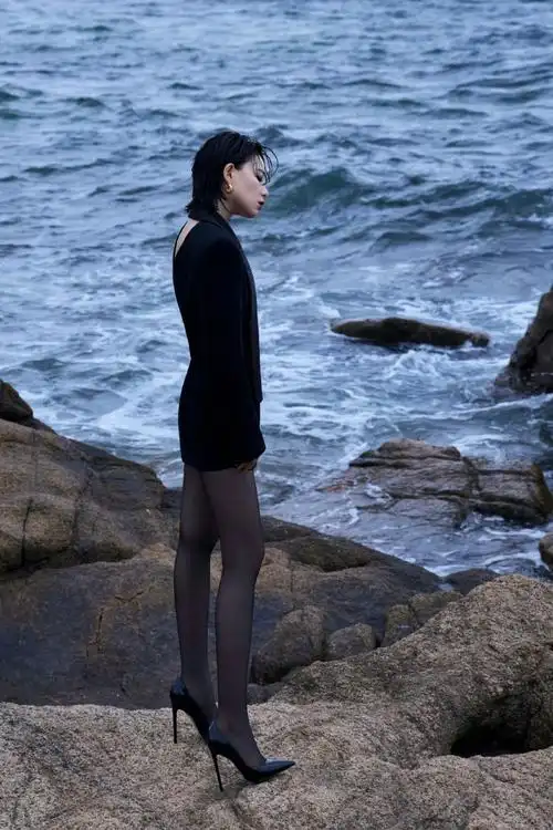 李斯丹妮比基尼旧照