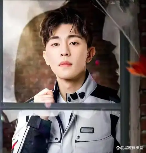 又一鲜肉遭遇塌房,邓伦19年大火,22年被封杀,法律面前人人平等