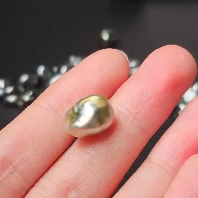 野生珍珠."野生珍珠,是极低概率事件"  野生keshi珍珠 - 抖音