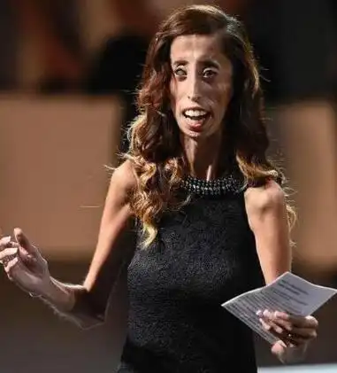 盘点全球丑女,凤姐碰到也得甘拜下风!