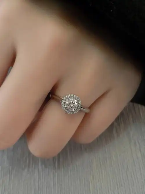 靓绝了7530分超显大的结婚钻戒