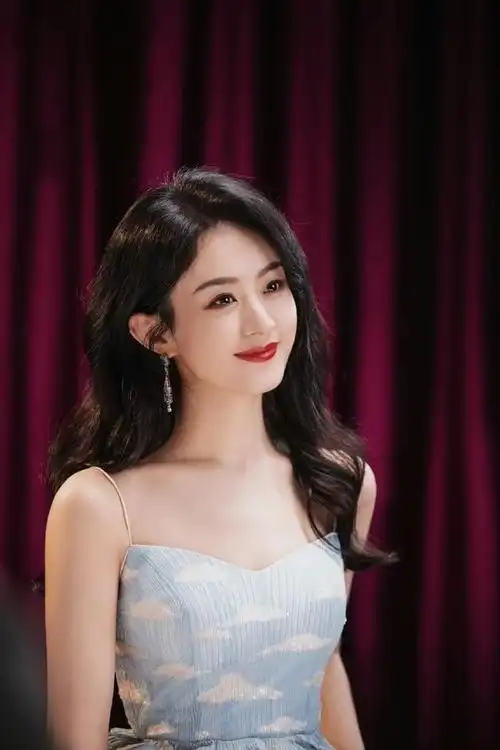 赵丽颖背后的故事