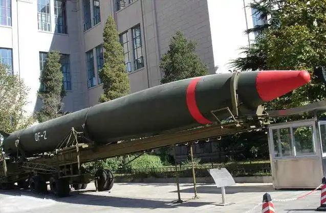 东风2号导弹