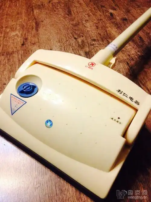 利仁牌蒸汽拖把