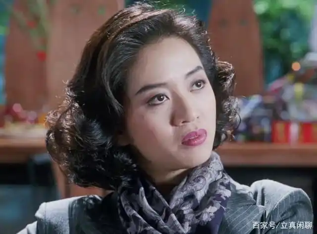 香港著名歌手,演员 芳华绝代梅艳芳经典照片集锦