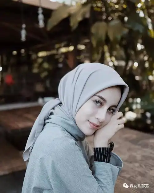 穆斯林女孩美图手机壁纸分享