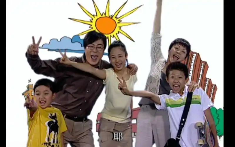 家有儿女杨紫夏雪自律学习小片段背书正能量