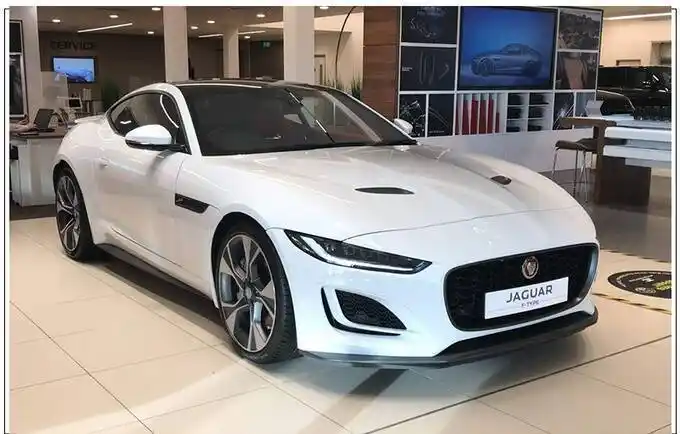 捷豹全新双门跑车实拍进口身份全新外观宝马5系的钱就能买