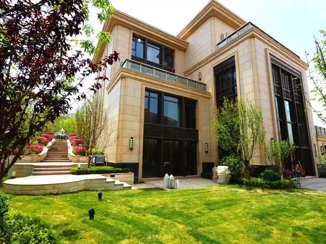 恒大丽宫中央别墅区现代欧式大独栋