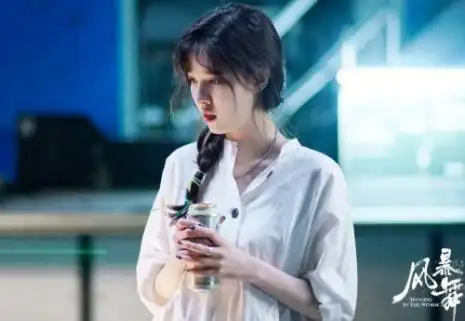 风暴舞中阿曼达是好人吗阿曼达和周子萱什么关系