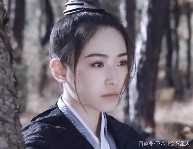 新《天龙八部》木婉清获赞,女装让人怜爱,男装英气十足