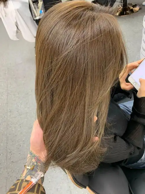 蜜茶棕色头发图片效果图