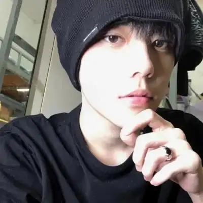 标签:男生头像,帅哥,超酷