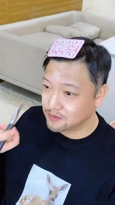 胖男人八字胡子1