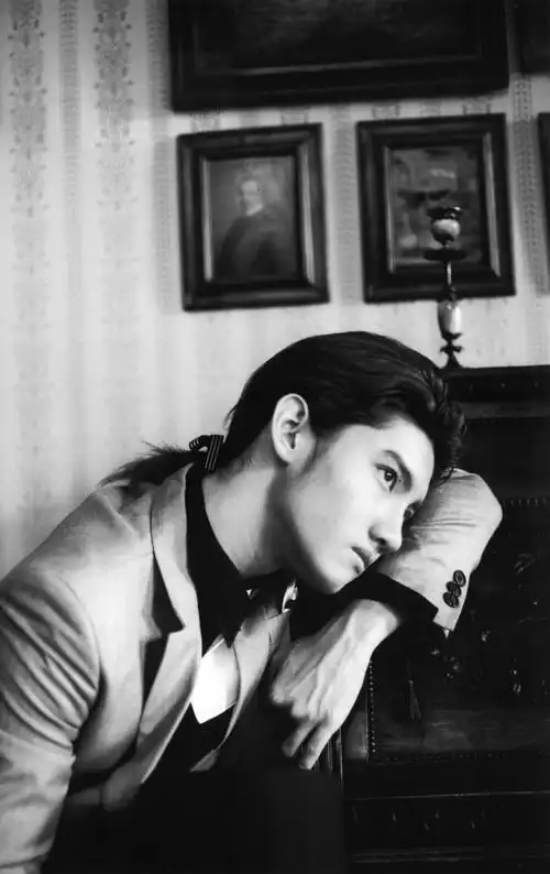 p>沈昌珉(shim changmin),1988年2月18日出生于韩国首尔,歌手,演员