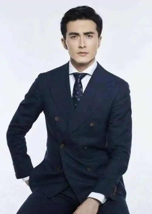 原创曾被嘲讽中戏之耻6次搭档迪丽热巴不温不火高伟光如今过得怎样