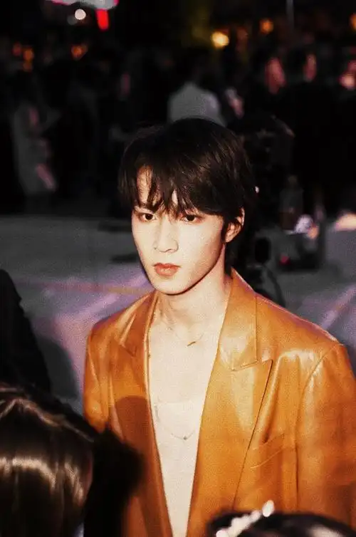 刘耀文 "我真的好喜欢你啊,宝宝" 图源cr.wb@logo