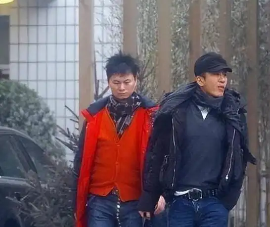 他8次上春晚作死入狱今54岁无人问津昔日老搭档也断了联系