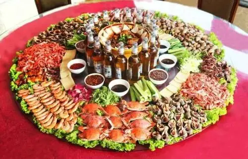 绥中旅游避暑全攻略,看海景,享海鲜,住心浪,心浪海鲜啤酒大排档