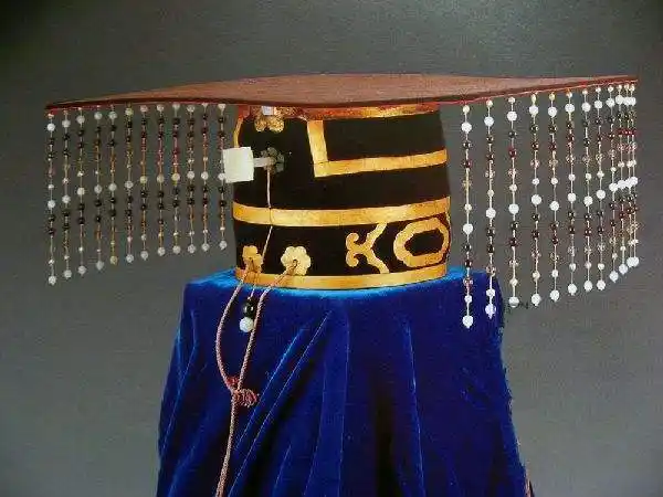 汉朝帽子展览会,你适合哪种?给自己选一顶,还有好多故事_手机搜狐网