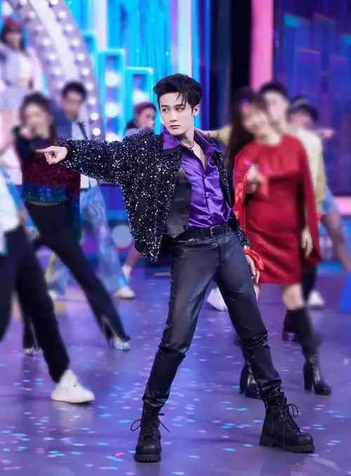 全员一米八这8位同框就暴露的男星身高掺假不尴尬吗