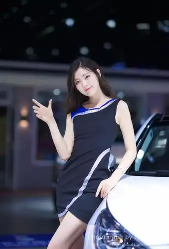 北京现代  模特:春晓  抄送@青春靓丽车模@v女神  @写真师-小远@寒哥