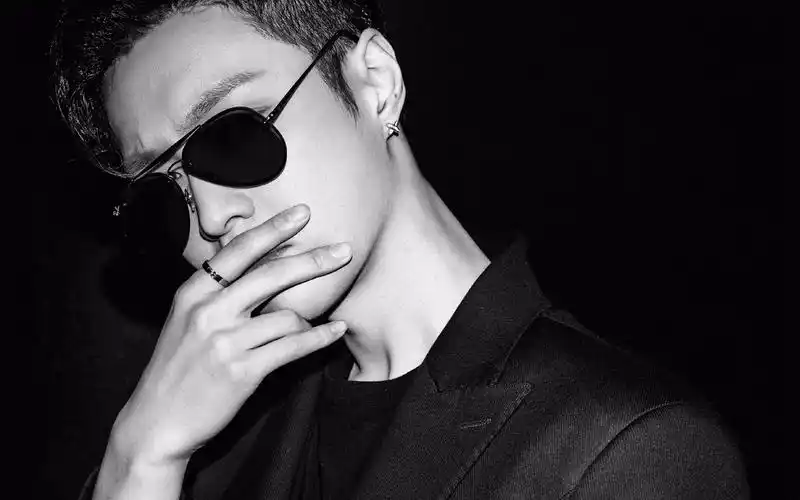 张艺兴mask踩点狂霸拽